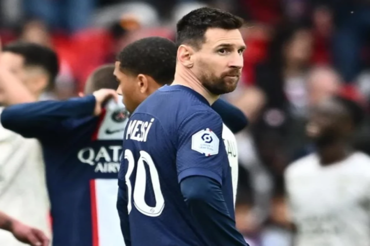 PSJ rəhbərliyi Messi ilə  barışdı  