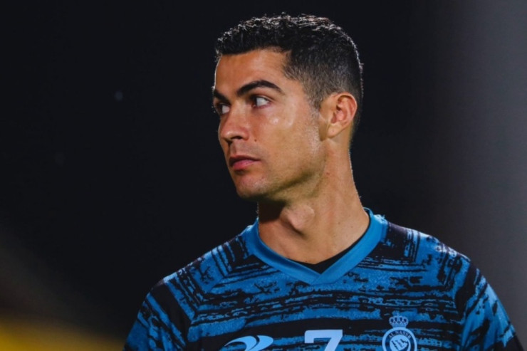 Ronaldodan növbəti KOBUDLUQ:  selfi çəkməyə qoymadı