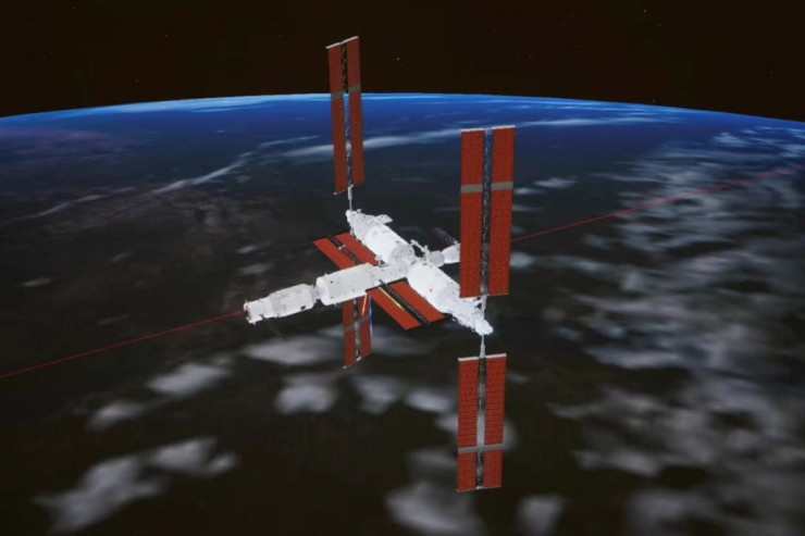 Çin kosmosa yük göndərdi