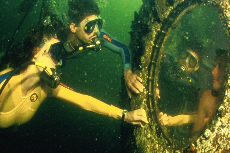 Su altında  ən çox qalmaq   rekordunu qırdı