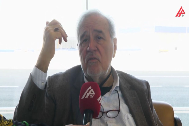 "Azərbaycanlı gənclər türkiyəli gənclərdən daha mədənidir" – İlber Ortaylı - VİDEO 