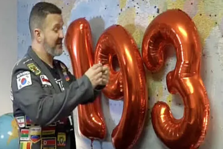  Turist kimi   193 ölkədə olub