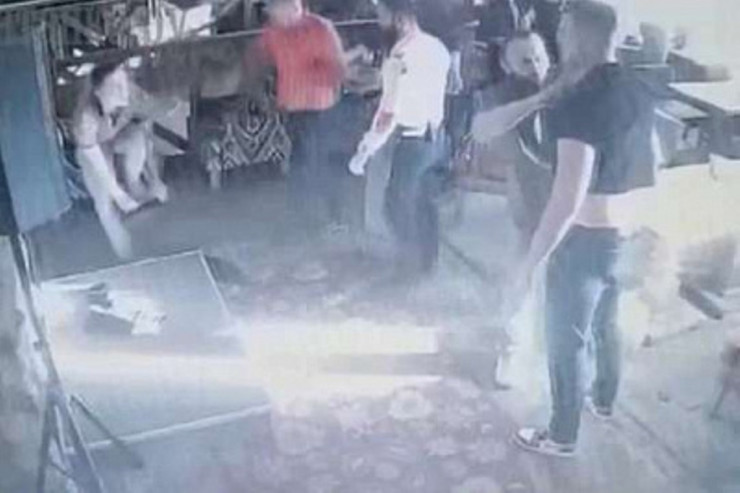 Rusiyada  azərbaycanlıların iştirakı ilə   dava: Futbolçu bıçaqlandı - VİDEO 