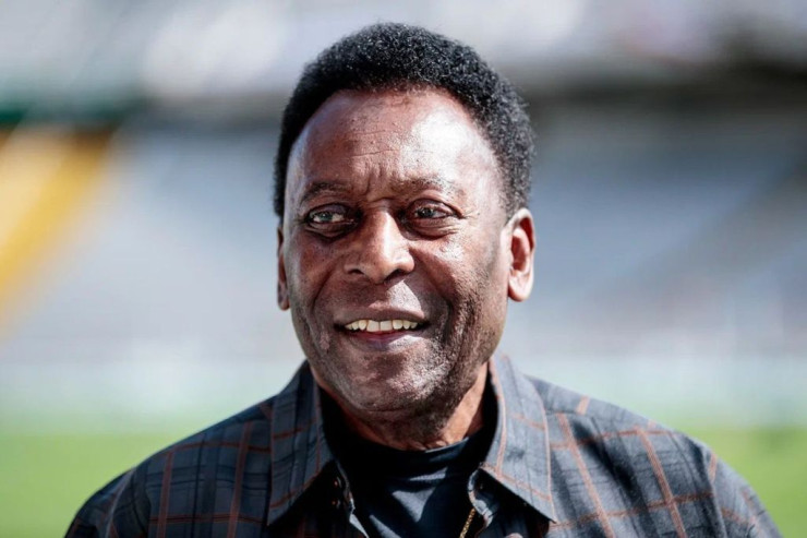 Pelenin qızından FİFA-ya İRAD: “Stadionlara  atamın adını   verməkdənsə…”