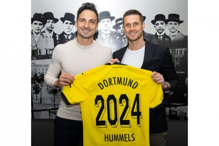 "Borussiya" Mats Hummelslə müqaviləni yenilədi