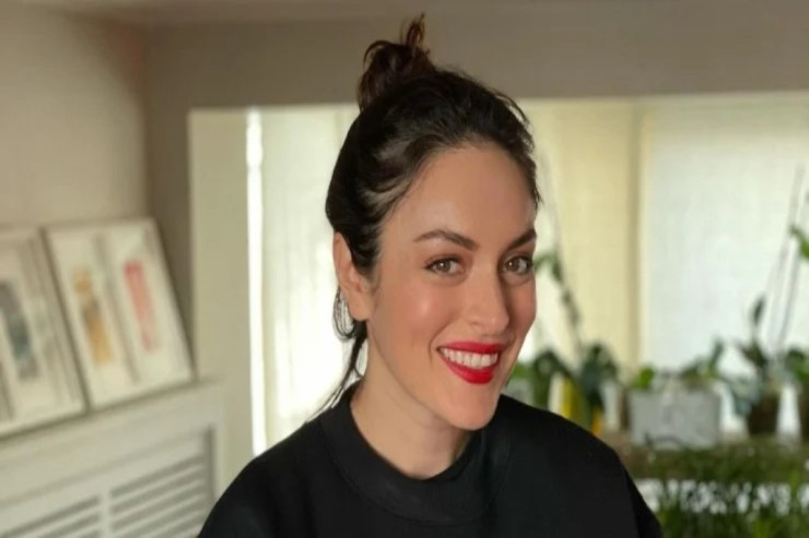 Ezgi Moladan sevənlərinə ŞAD XƏBƏR 