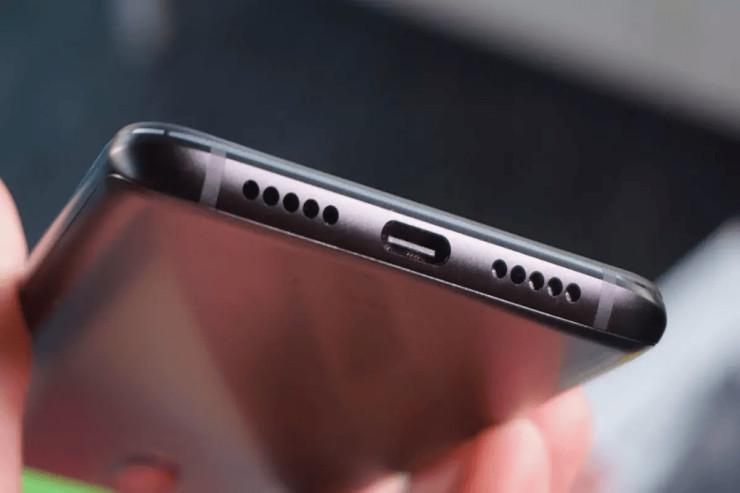 Telefonun dinamikini necə  təmizləmək olar?  