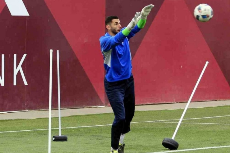 “Zirə” klubu yayda heyətinə qapıçı cəlb etməyi planlaşdırır