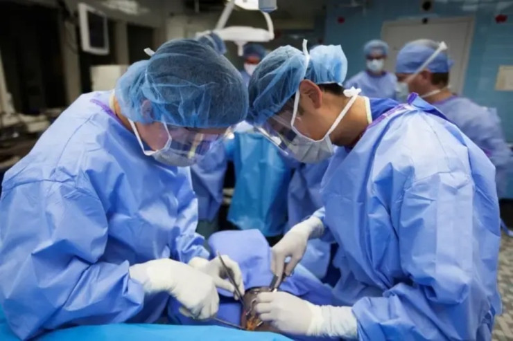 Tanınmış aktyor əməliyyat olundu