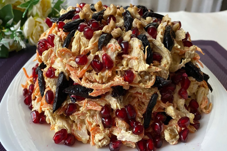 İnanılmaz dadlı və  fərqli salat   RESEPTİ