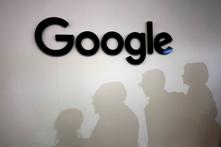 “Apple” şirkəti  “Google”u casusluqda  ittiham etdi