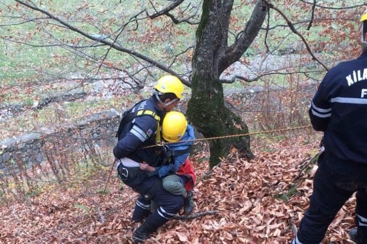 Tufandağda köməksiz vəziyyətdə qalan uşaq xilas edilib -FOTO  -VİDEO 
