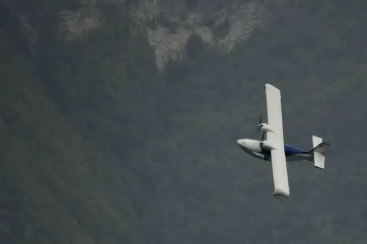 Təyyarə qəzasında 4 nəfər öldü