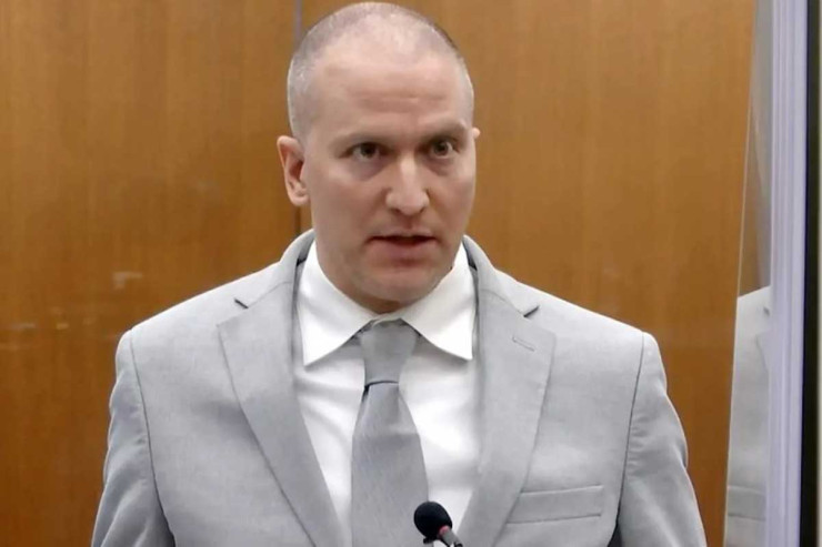 Qalmaqallı sabiq polis həbsxanada bıçaqlandı, öldü