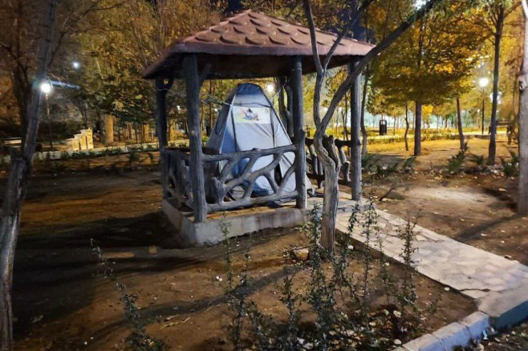 İrana gedən azərbaycanlı ailə geri qayıda bilmir 