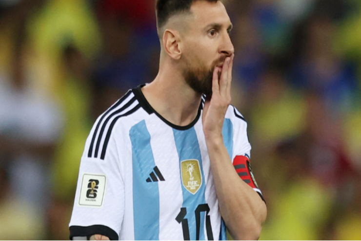 21-ci əsrin  ən yaxşı   futbolçusudur: Ronaldo ikincidir