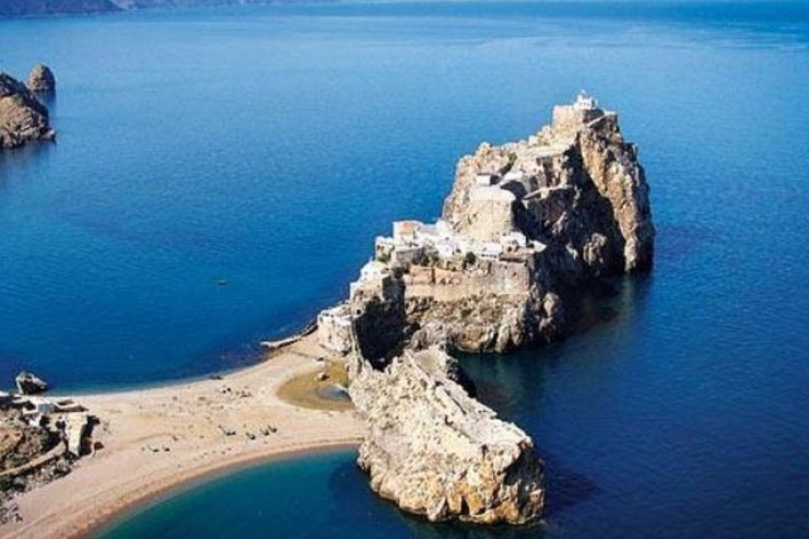 Dünyada ən qısa ÖLKƏ SƏRHƏDİ  – Kiçik qum sahəsi