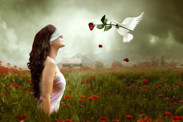 Qadın  hansı ayda   doğulubsa,  taleyi də   elə olacaq