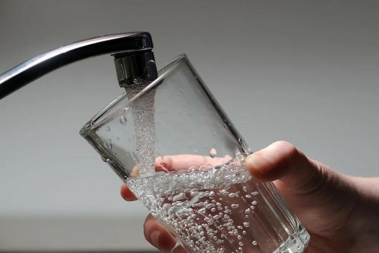 150 nəfər sudan zəhərləndi