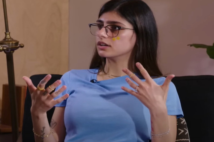 Fələstini dəstəkləyən porno ulduz işdən QOVULDU 