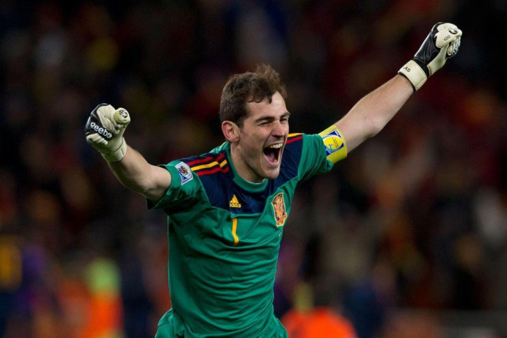 Dünyanın  ən güclü   qapıçılarının adlarını AÇIQLADI