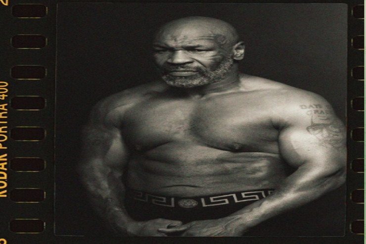 Mayk Tayson hazırkı  fiziki formasını   nümayiş etdirdi