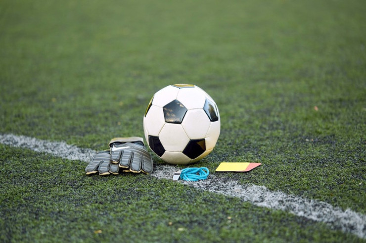 Təhsil Nazirliyinin işçisi futbol zamanı öldü - HADİSƏ ANI 