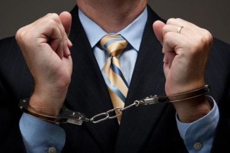 Dövlət mülkiyyətindəki torpağı satan vəzifəli şəxs HƏBS OLUNDU 