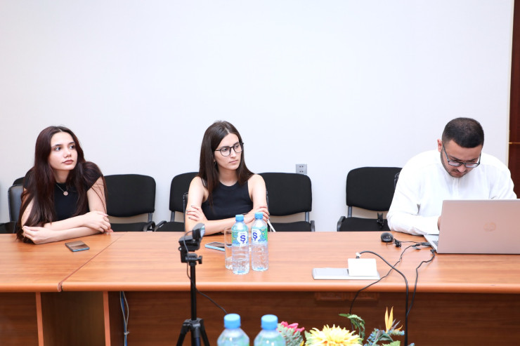 "Açıq qapı"da mühüm məqamlar açıqlandı