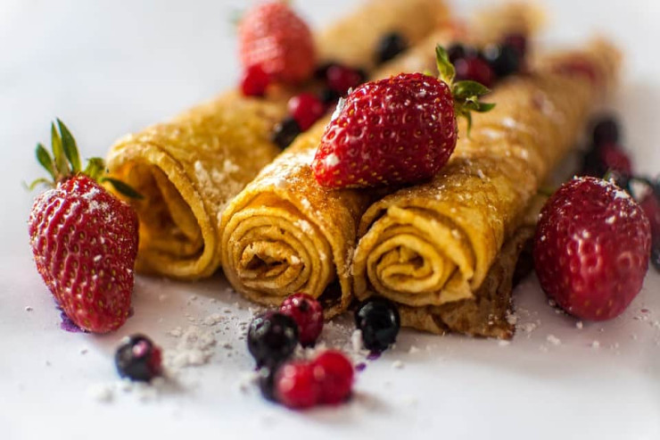 Bütün restoranlarda təklif edilən səhər yeməyi: onlardan QAÇIN 