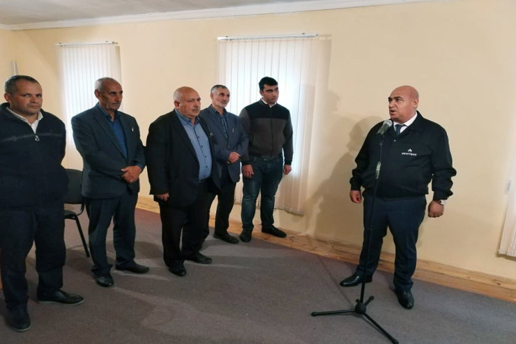 “Səyyar qəbul otağı” Ərəbşalbaş kənd sakinlərinin ixtiyarında oldu