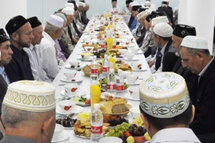 “Ehsanların verilməsinin dinlə əlaqəsi yoxdur” – Yas mərasimləri yenə GÜNDƏMDƏ 