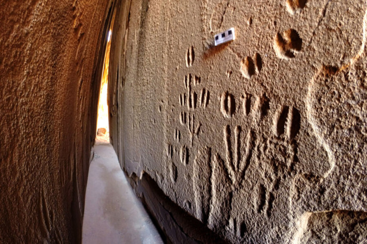 Daş dövrünə aid qayaüstü təsvirlər TAPILDI 