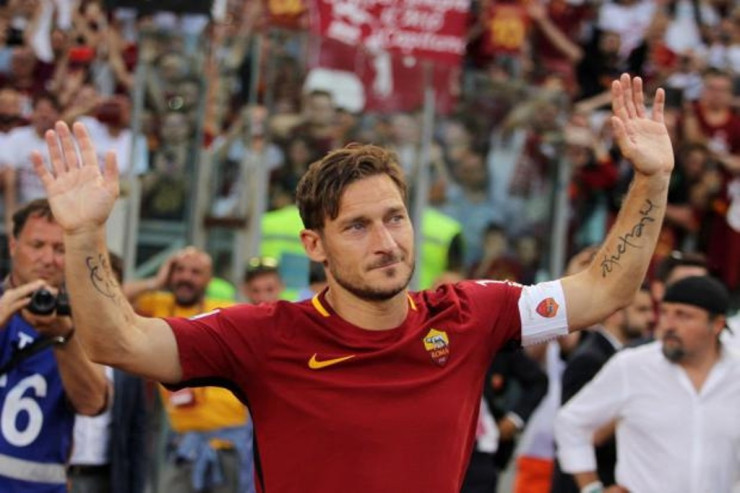Totti "Roma"ya qayıdır 