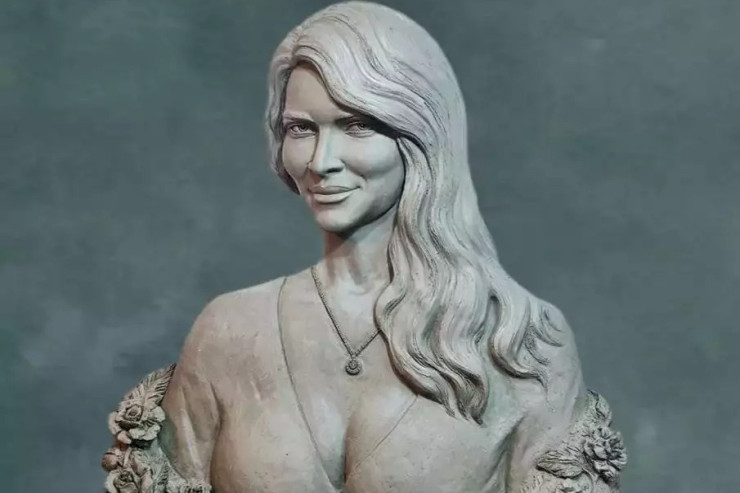 Əməkdar artistin sağlığında heykəli hazırlandı 