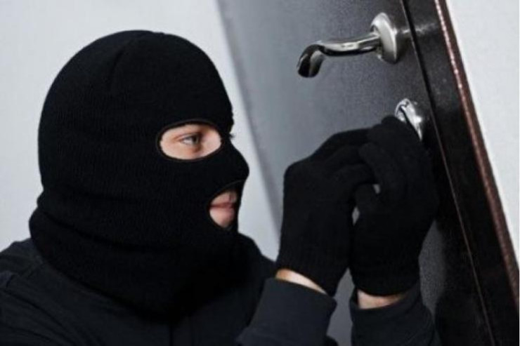 Oğurluğa görə tutulmuşdu, yenə əməllərindən əl çəkmədi