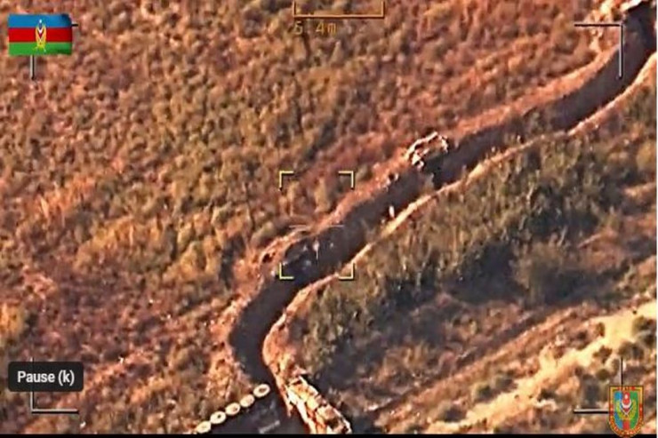 Ermənilər səngələrdən qaçır - VİDEO 