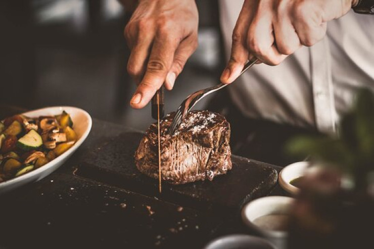 Azərbaycanda niyə at əti yeyilmir? – Restoranlarda bu yeməkləri sifariş ETMƏYİN 