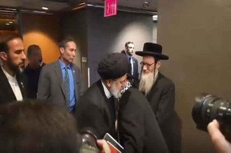 İran prezidenti yəhudilərlə öpüşüb görüşdü - VİDEO 