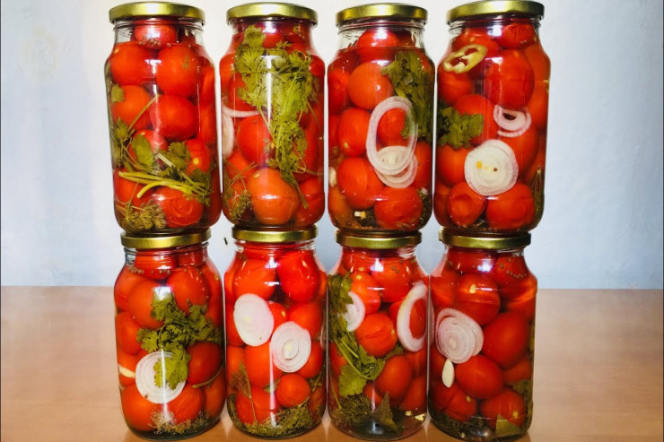 Bakıda FACİƏ:   banka bağlayan qadın sirkə içib öldü 