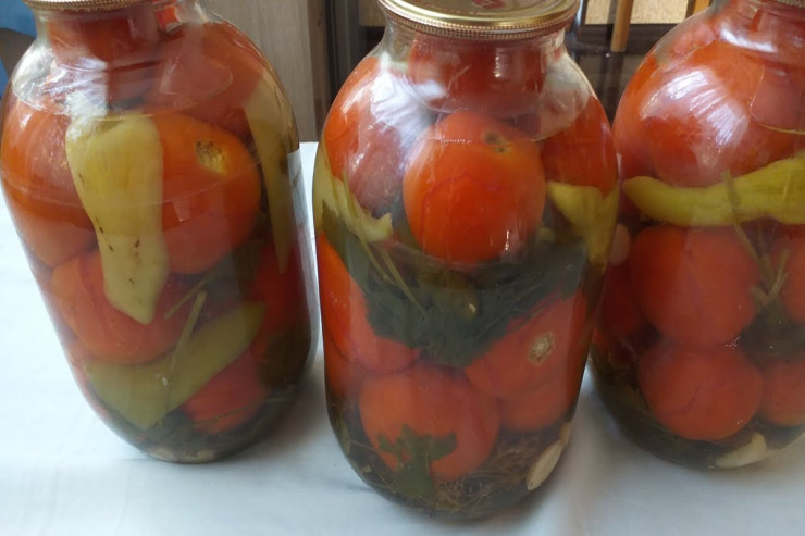 Bakıda  ŞOK OLAY:  turşu bağlayan gənc qız faciəli   şəkildə öldü