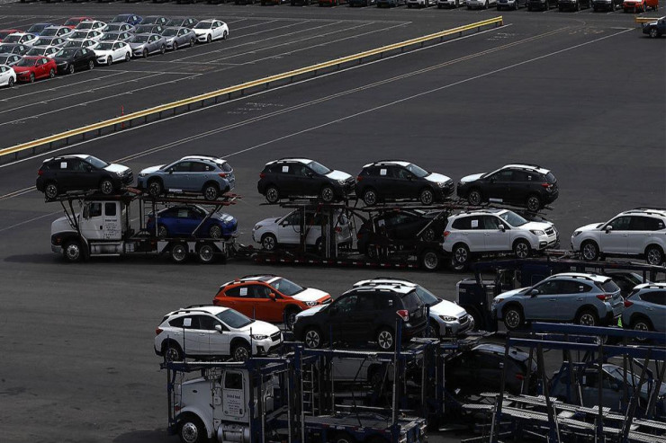 Gürcüstan Rusiyaya avtomobil ixracını qadağan etdi