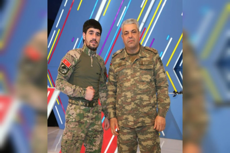 Səhvən ermənilərin maşınına mindi, danışdıqlarını sakit dinləmək olmur – Oğlu ilə döyüşən  komandir