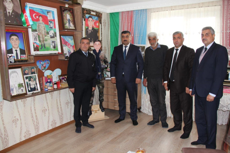 Şəhid ailələri ziyarət olundu - FOTO 