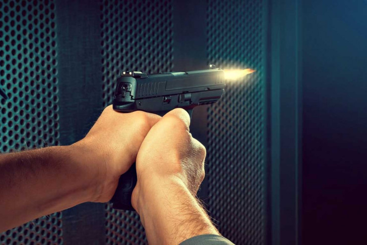 Kənddə atışma: Biri polis olmaqla iki nəfər   öldü