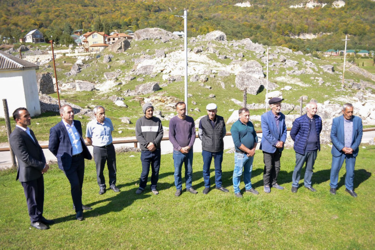 Qrızdəhnə kənd sakinlərini “Açıq mikrofon”a gətirən tək səbəb