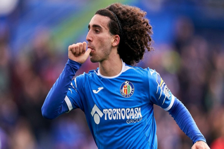 “Real” onu  icarəyə götürmək   istəyir