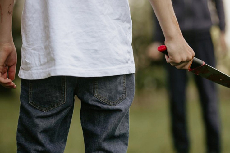 Bakıda DƏHŞƏT:  Qardaş qardaşı bıçaqladı