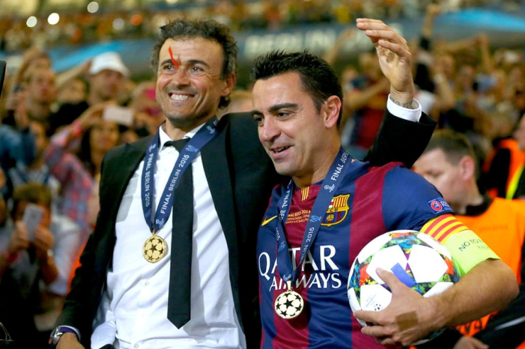 Xavi  keçmiş baş məşqçisinin   komandasına qalib gəldi