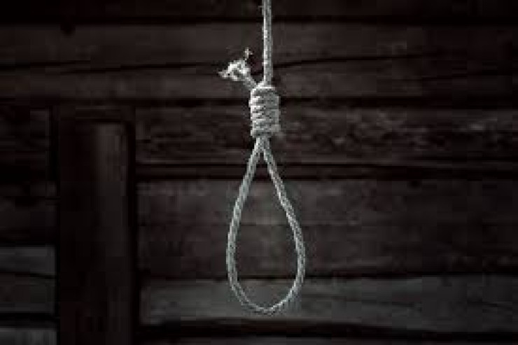 31 yaşlı kişi tövlədə   özünü ASDI